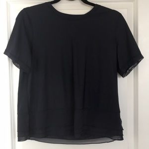Lululemon workout top